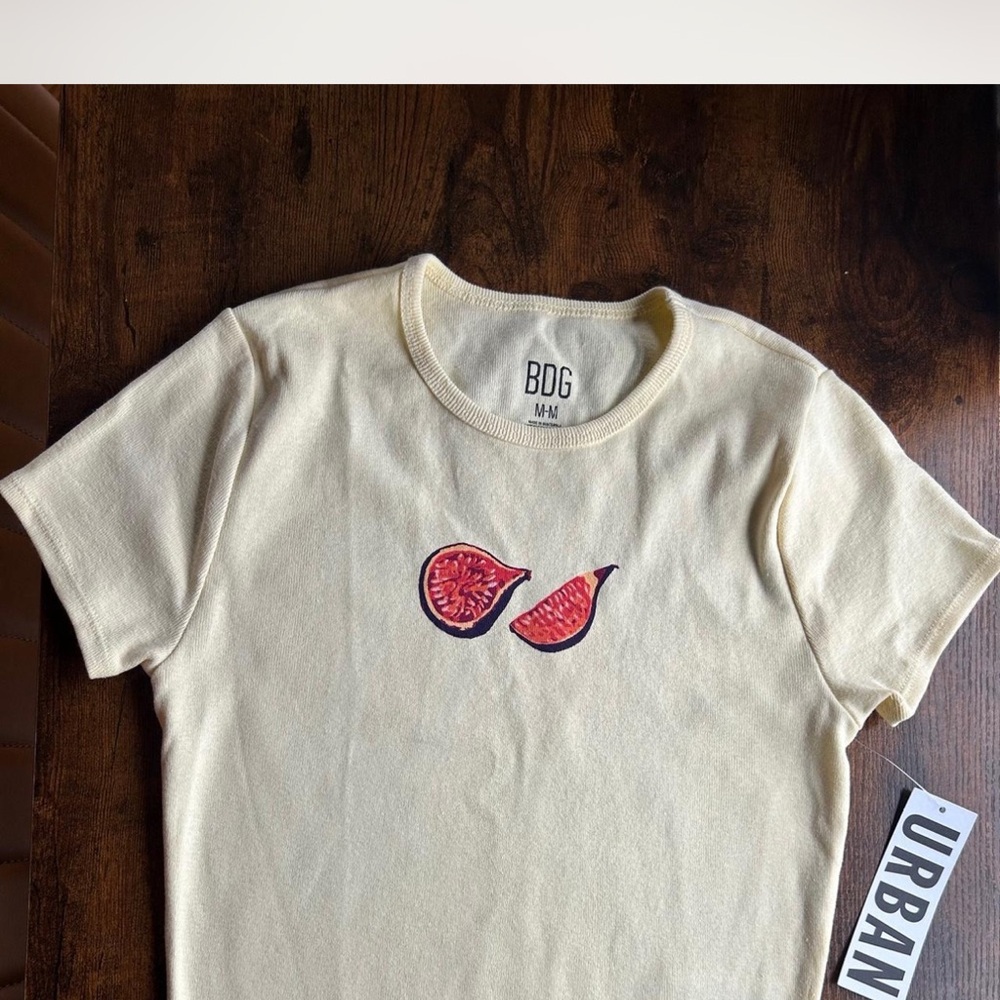 BDG Baby Yelloe T-Shirt with Fig Design